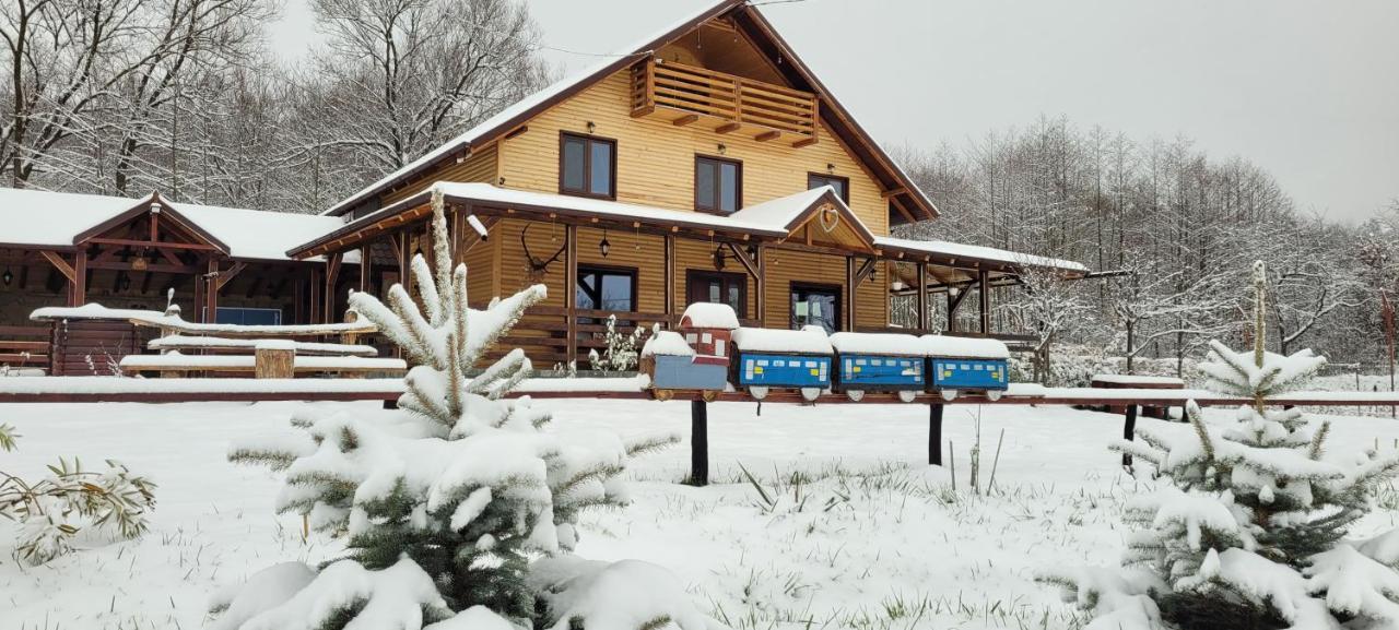 Cabana Lunca Târgu Neamț Exteriör bild