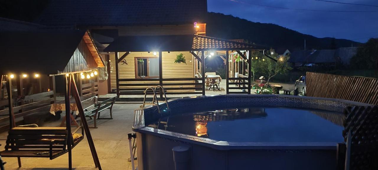 Cabana Lunca Târgu Neamț Exteriör bild